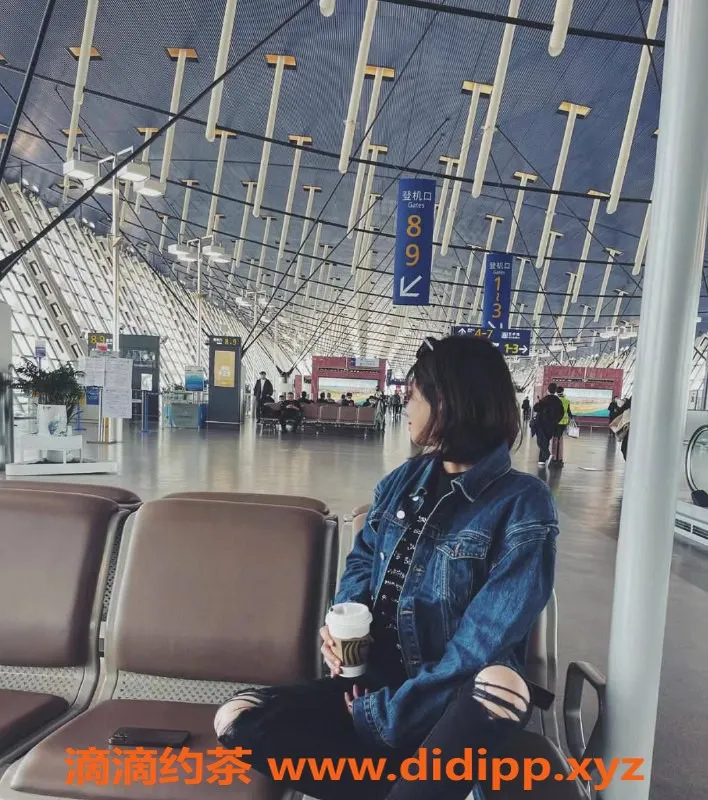 深圳楼凤-南山伊娜老师，600元上课，服务超值！