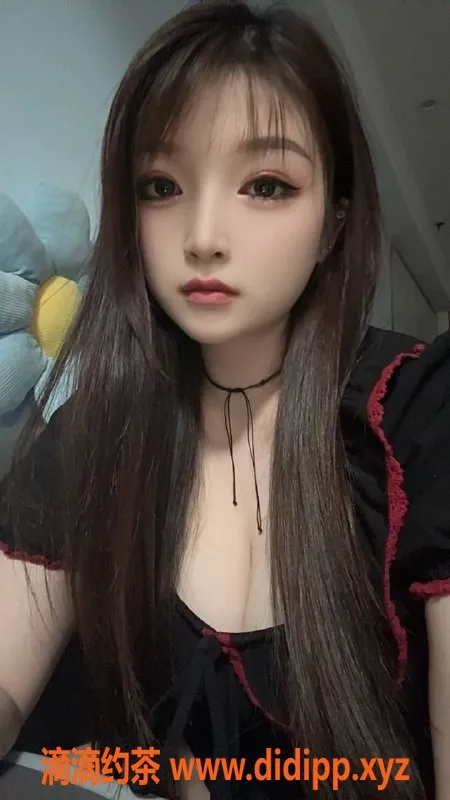 昆明楼凤-官渡区珠珠，茶费700p，视频认证个人老师