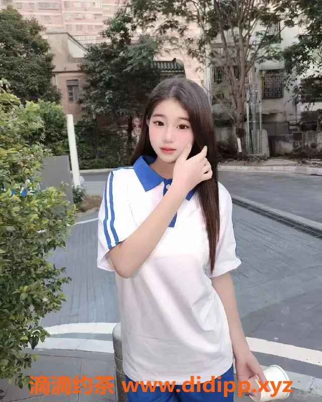 深圳楼凤资源信息,深圳南山小诗，18岁165厘米，44公斤