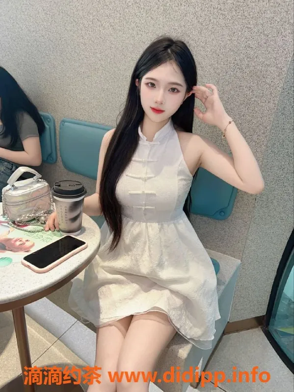 深圳楼凤-深圳菲菲，800元深喉调情服务体验