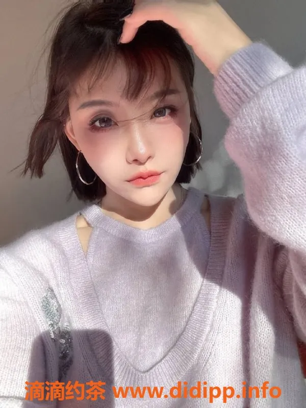 深圳楼凤资源信息,福田喜乐乐，千元享舌吻与鸳鸯浴