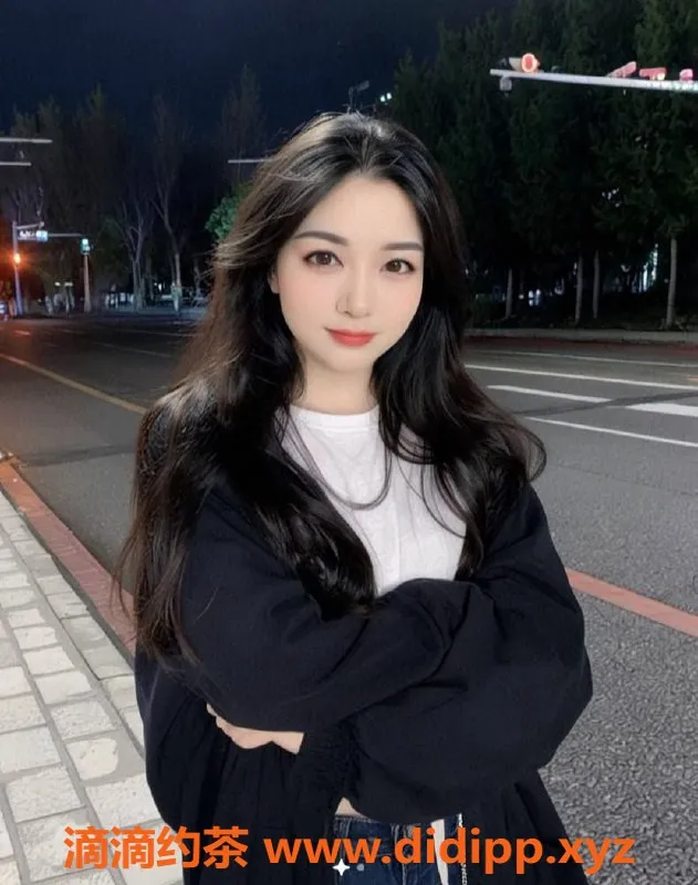 深圳楼凤资源信息,龙华柚子，800元起，鸳鸯浴和69服务