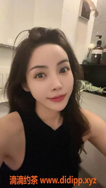 北京楼凤-丰台甜美暴乳美妞，身高168，三通服务