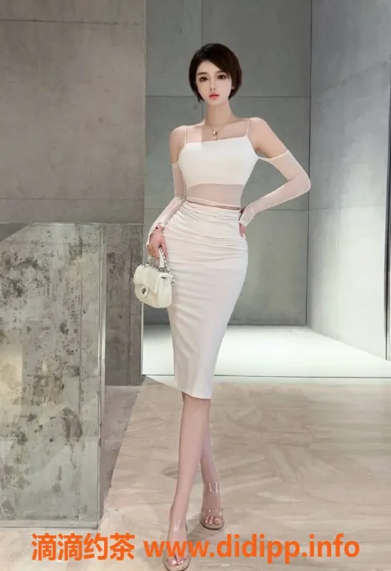 上海楼凤-闵行韩芊芊 175cm E胸 1600元诱惑