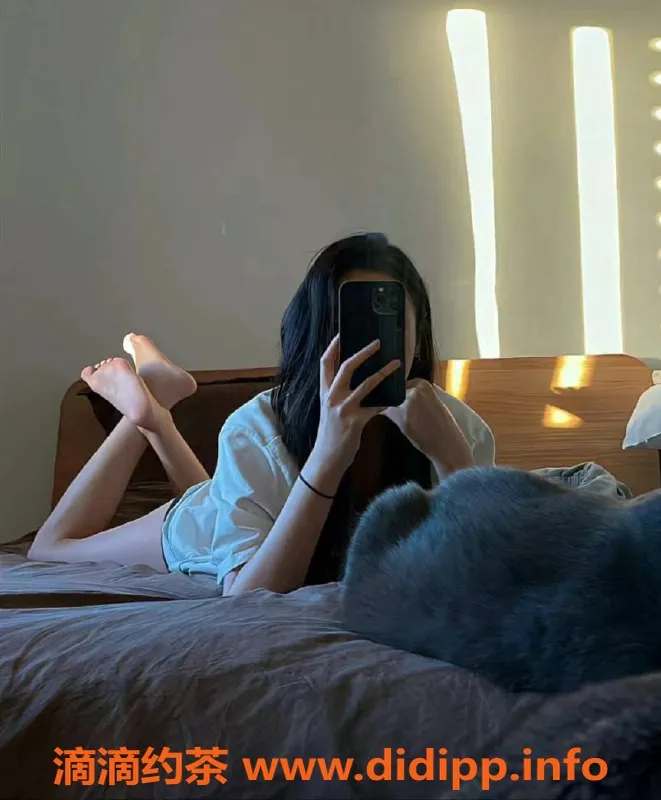 上海楼凤-普陀瑶妹，158cm 45KG，美丽与服务并存