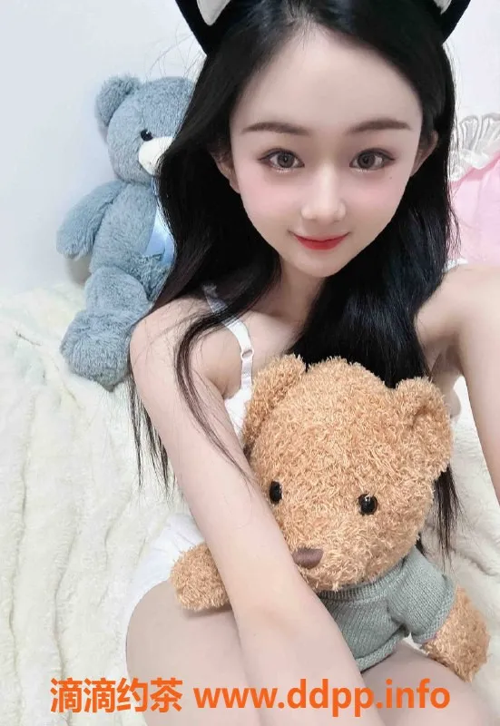 上海楼凤-浦东白虎欣欣：162cm大胸D，超值1600元