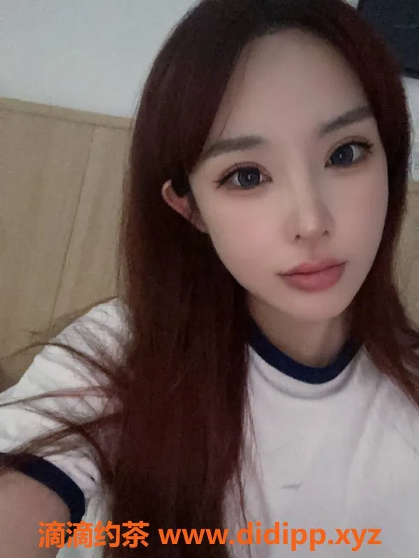 西安楼凤-高新小V短开妹妹，6p/12pp自提体验