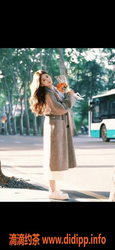 北京楼凤资源信息,昌平熟女人妻，167cm丰满肉感，超值泻火服务