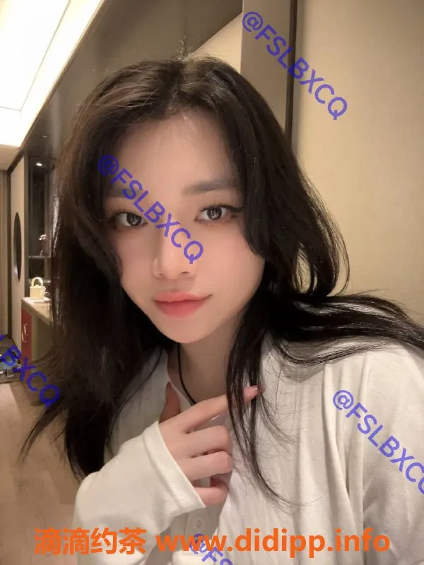 佛山楼凤-桂城辣妹琪，已视频验证，468P服务等你来享！