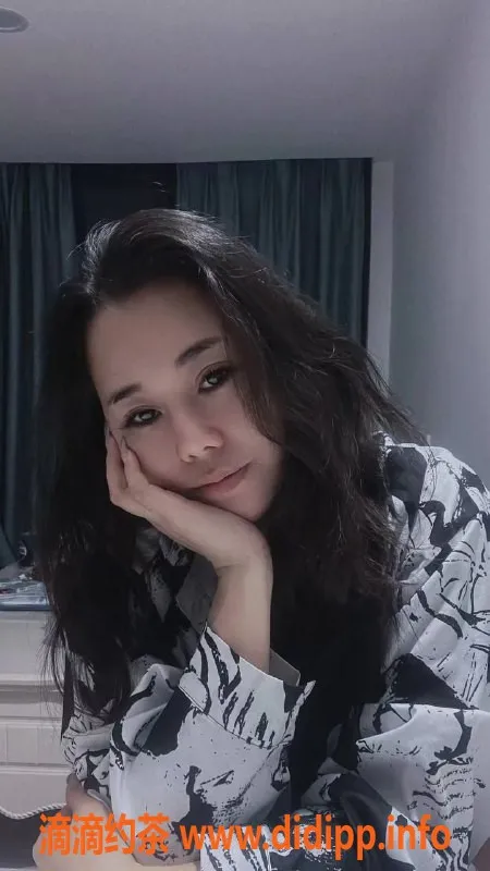 佛山楼凤-南海薇薇，600元D1享舌吻服务