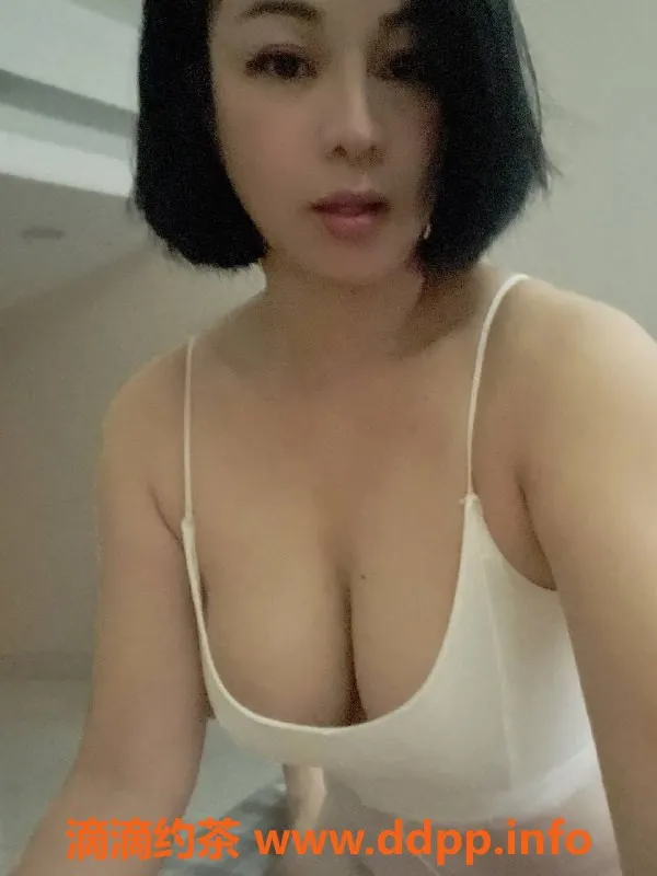 北京楼凤-朝阳熟女独家服务，超一流享受，真诚推荐！