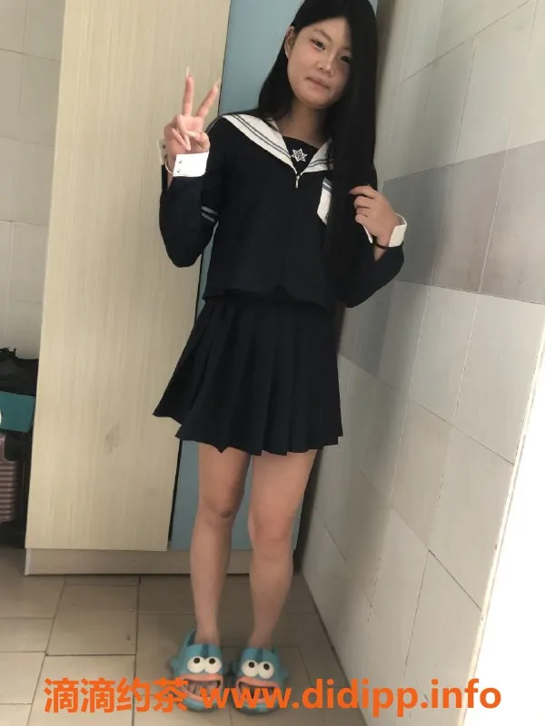 佛山楼凤-顺德小狸，洗吹做服务，600元起