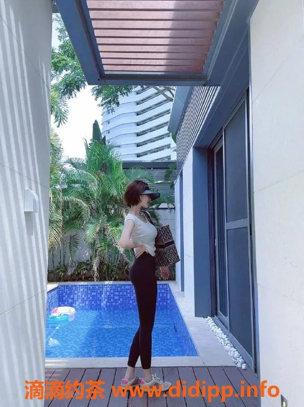 上海楼凤-徐汇桃子，165身高45体重，1500p等你来玩！