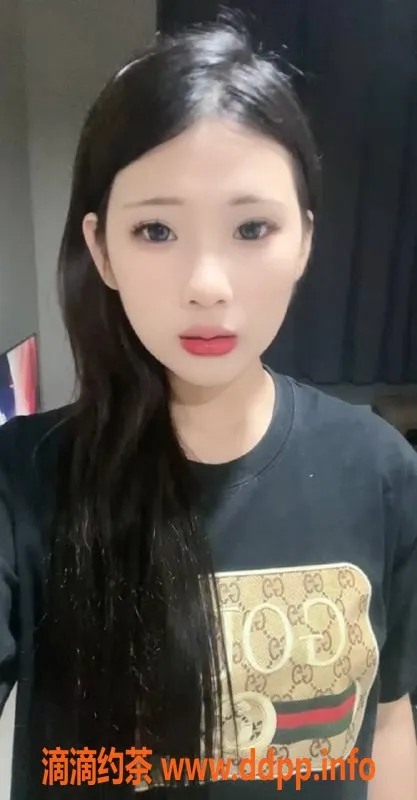 佛山楼凤-南海金沙洲小七，700p超值洗吹做服务！