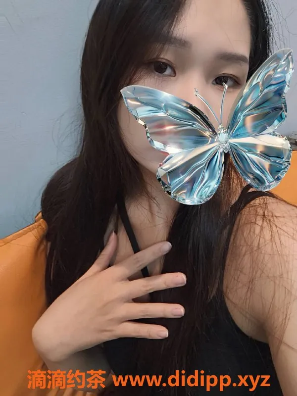 南京楼凤-江宁区桃桃酱，22岁160cm B罩杯，超值6P12PP