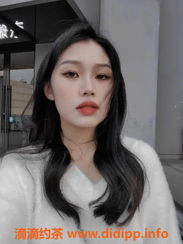 南京楼凤资源信息,江宁区桃桃酱，22岁160cm B罩杯，超值6P12PP