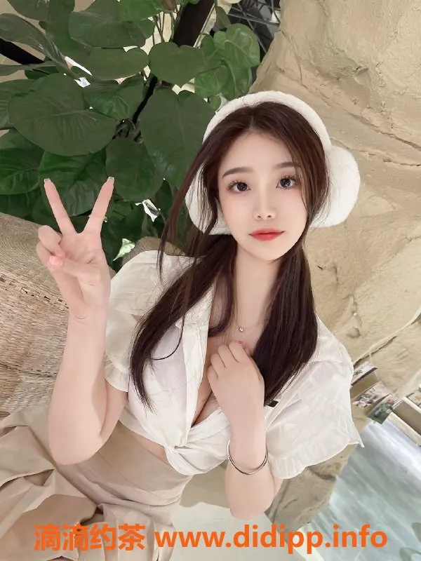 上海楼凤-嫩妹身材超赞，700元性价比之选