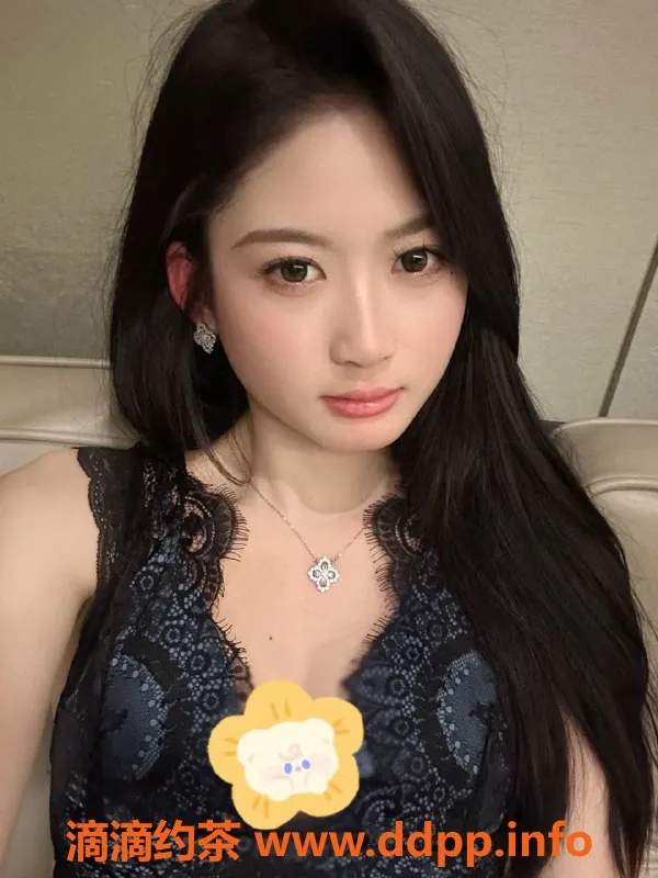 苏州楼凤-苏州#00后兼职佳雯，等你来约！