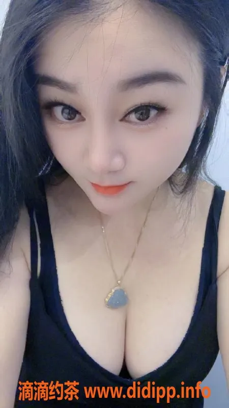 深圳楼凤-宝安小艾，制服波推550元起，超值享受