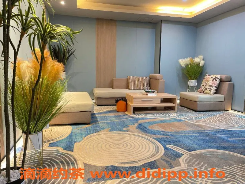 广州spa会所-天河高颜值嫩妹LZ会所，预约仅需520