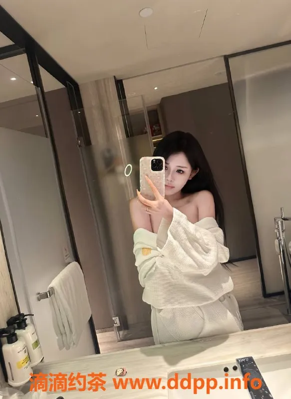 深圳楼凤-深圳南山Vicky，165C，44斤，1521起步