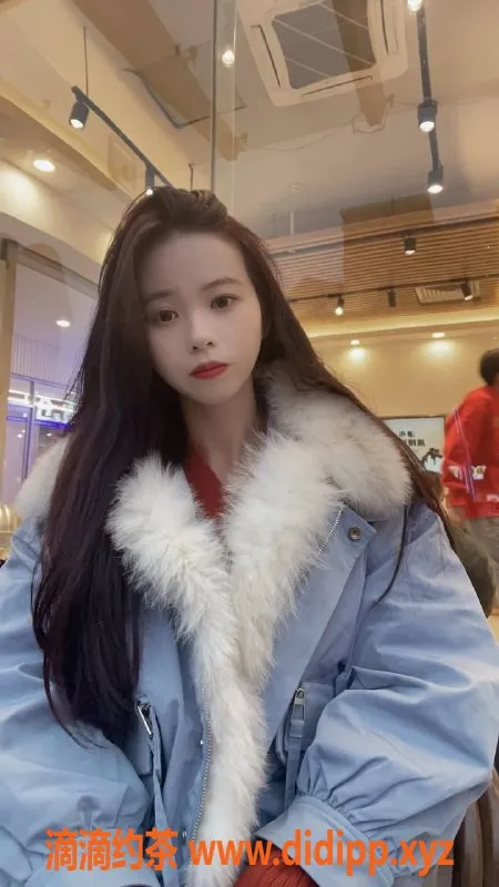 佛山楼凤-南海桂城小言，600元舌吻六九服务