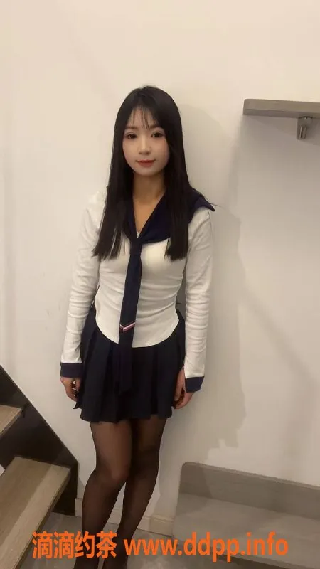 佛山楼凤-南海桂城小余，600元享受甜蜜舌吻与洗吹做服务