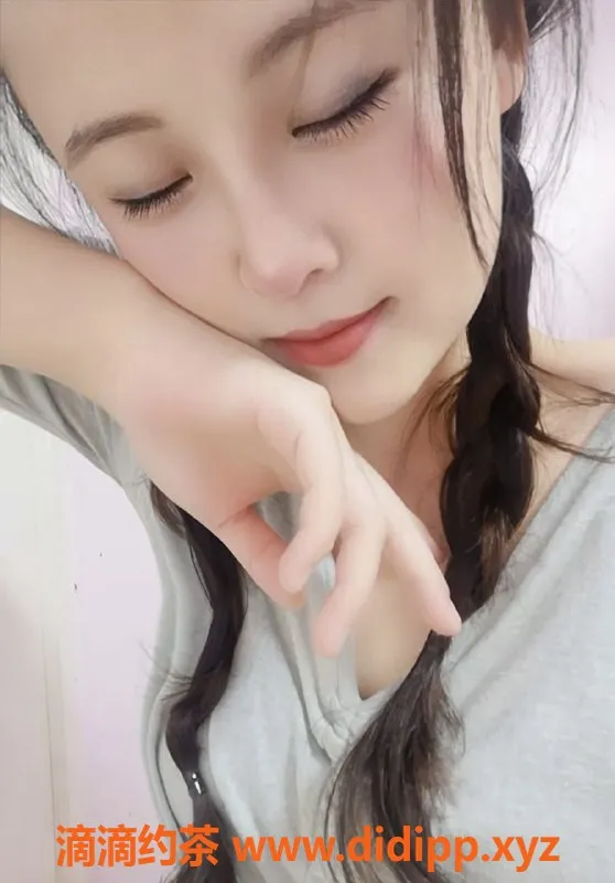 北京楼凤-朝阳酒仙桥苗族妹，青春软妹轻松服务