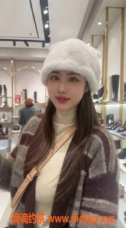 深圳楼凤资源信息,罗湖美杨杨，1000元起，服务多样