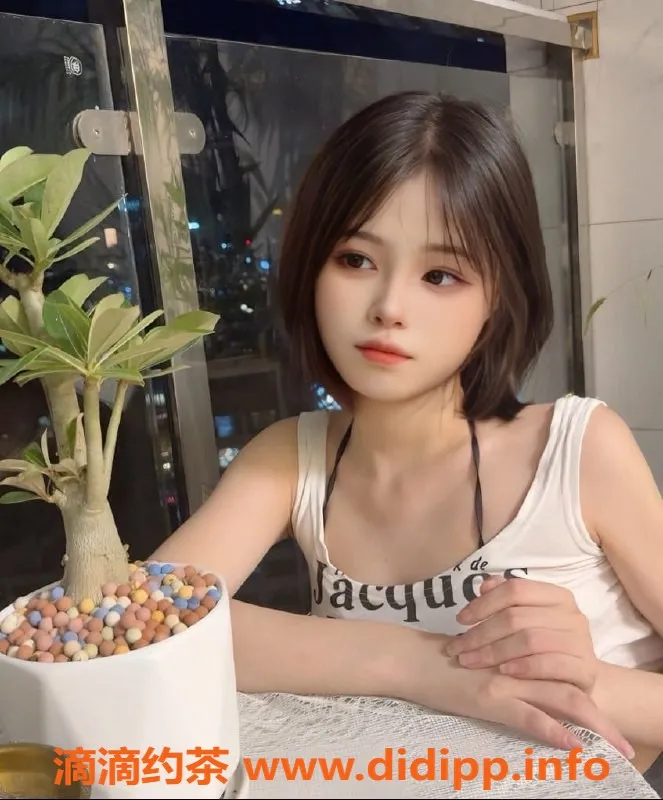 上海楼凤-普陀默默：肤白颜值高，800元体验优质服务