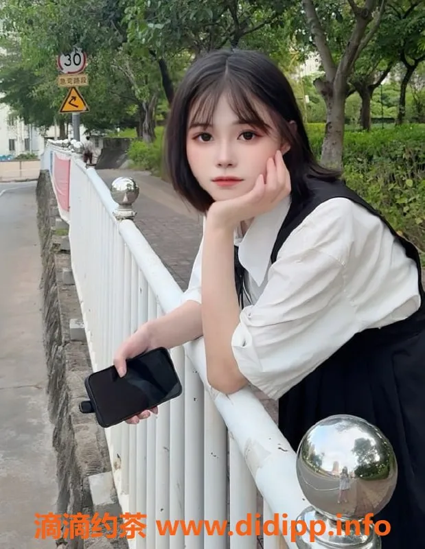 上海楼凤-普陀默默：肤白颜值高，800元体验优质服务