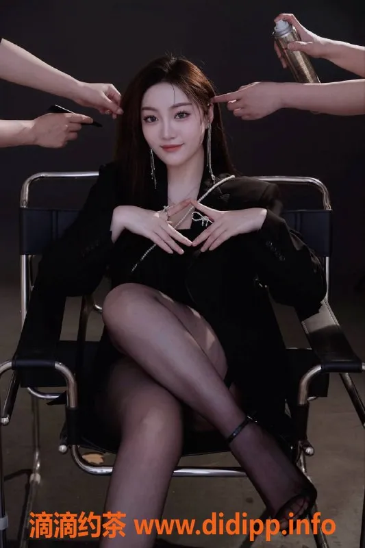 上海楼凤-静安蔓蔓福利拍卖，原价1200只需800P！