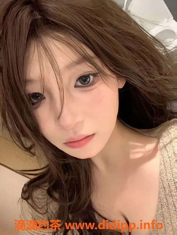 上海楼凤-普陀张欣怡，170长腿D罩杯，1000元尽享服务