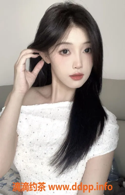 上海楼凤-徐汇舒恩恩：长腿美女 170cm 45KG 1400P起