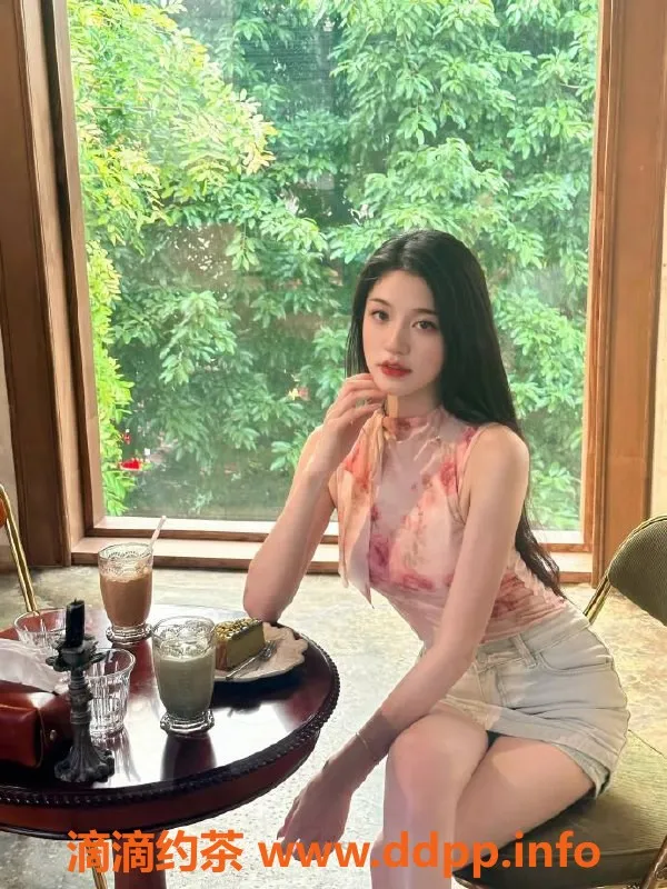 广州楼凤-天河御姐雯雯子，25PP，服务一流，值得体验！