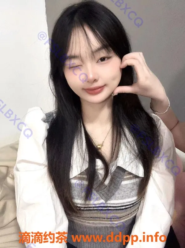 佛山楼凤-南海桂城小夕 800p舌吻双飞服务体验