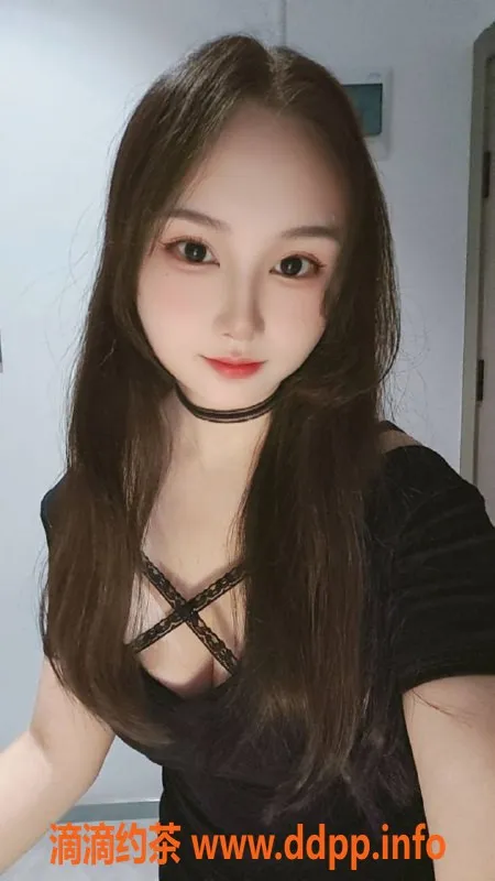 深圳楼凤-龙华欣宝，800元起双飞服务，尽享激情