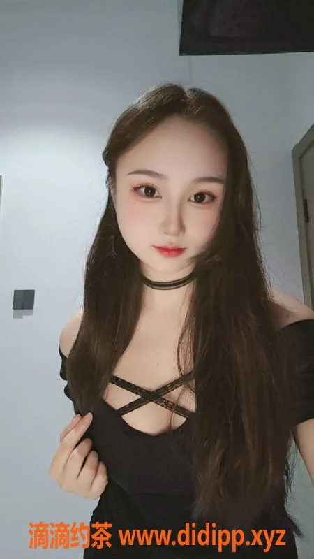 深圳楼凤-龙华欣宝，800元起双飞服务，尽享激情