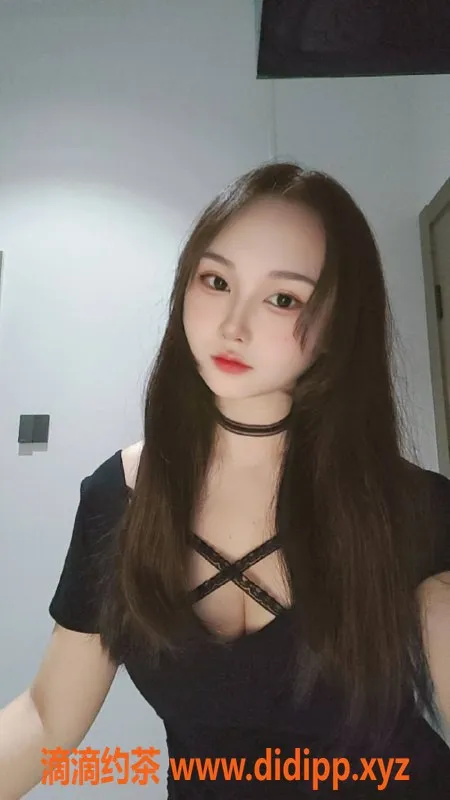 深圳楼凤资源信息,龙华欣宝，800元起双飞服务，尽享激情