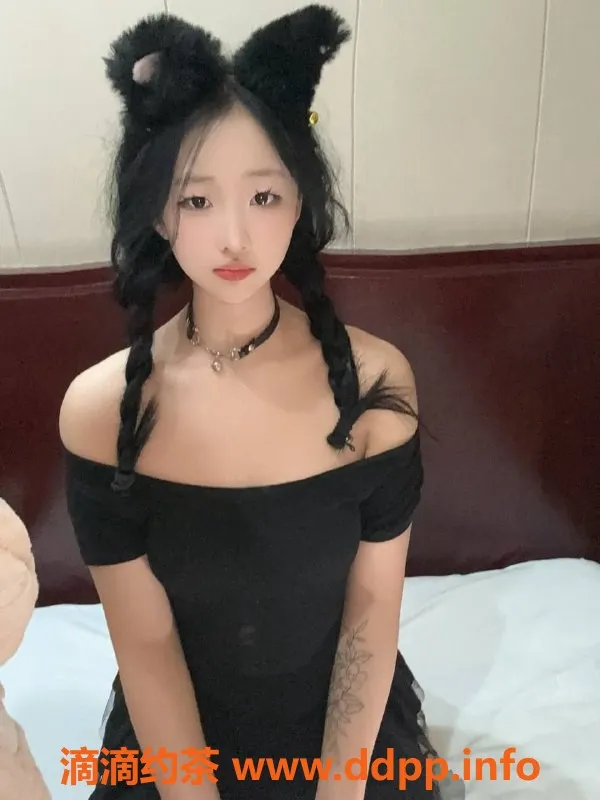 成都楼凤-成华区极品妹子，168高挑、90多斤，B杯胸围