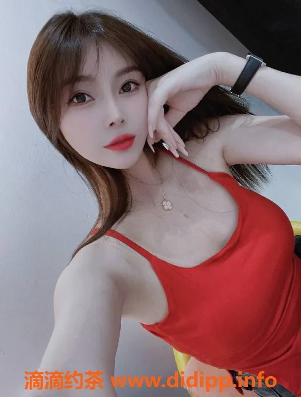 广州楼凤-天河依依，800元私密服务，完美体验！