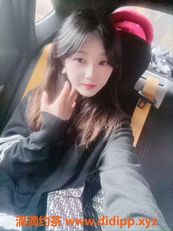 广州楼凤-天河小妮，课费1000元，服务超值！