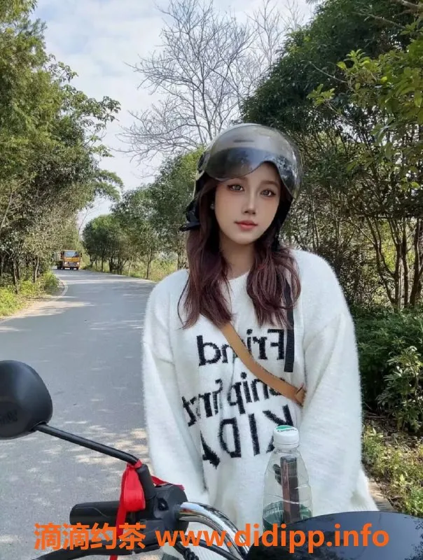 深圳楼凤资源信息,南山小妞168C，1800起，舌吻女友感服务