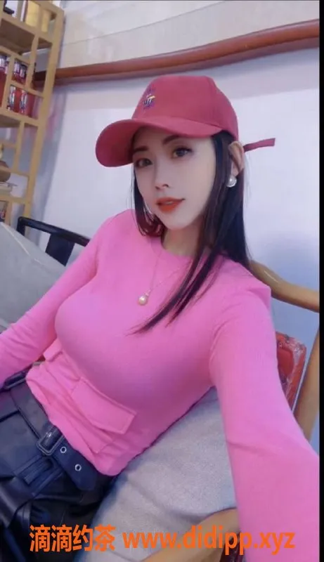 武汉楼凤-洪山区芯芯：27岁大长腿御姐，500元起超值服务