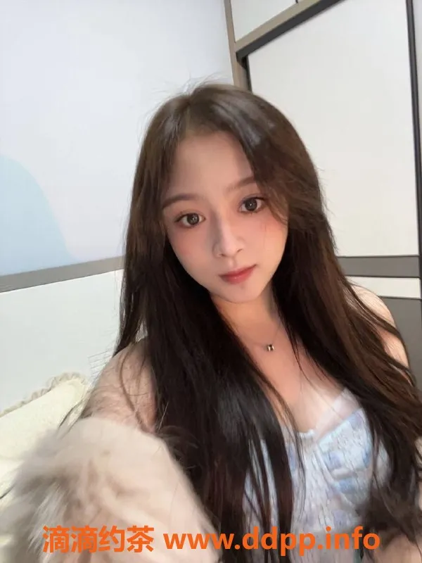 上海楼凤资源信息,松江小七，天然C，163cm身材火辣，服务热情