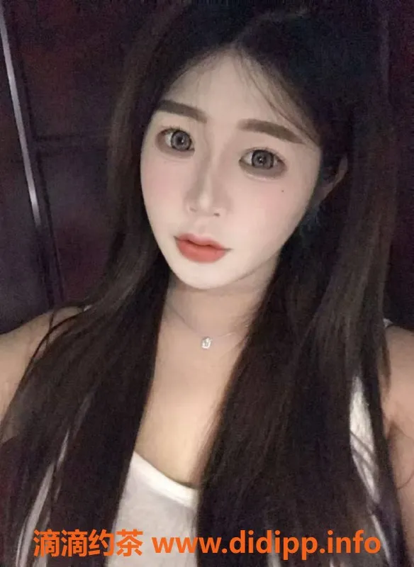 南京楼凤资源信息,建邺区18岁微坦嫩妹佳佳，身高170，水费700P起