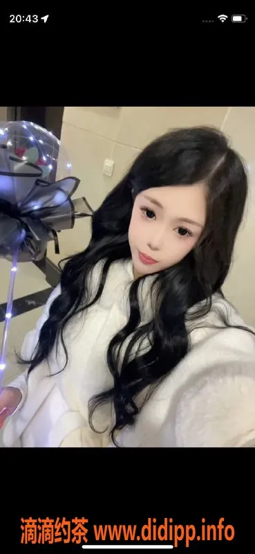 成都楼凤-成都一诺，20岁168cm匀称嫩妹，600元体验