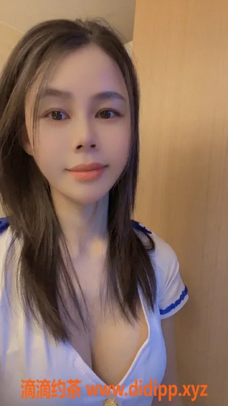 广州楼凤资源信息,海珠新人甜甜，24岁身高165，服务超值！