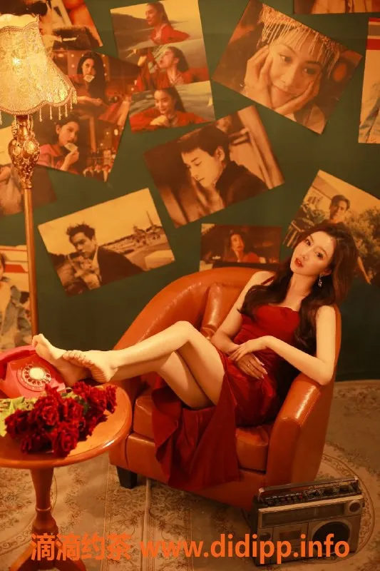 北京楼凤-朝阳区娇小女孩初玖，1600起步，香港血统！