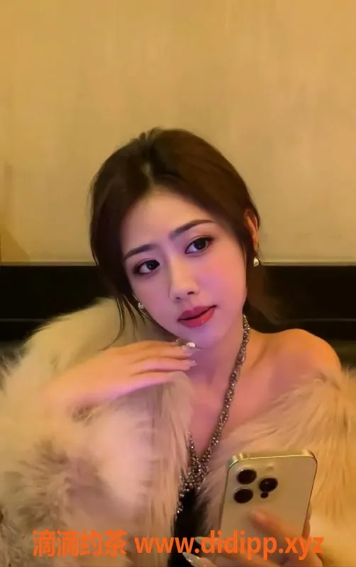 深圳楼凤资源信息,龙华区青青，1200茶费，贴心服务等你体验